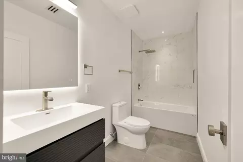 Bath - 329 8th St NE, Washington, DC 20002 photo 6 of 6