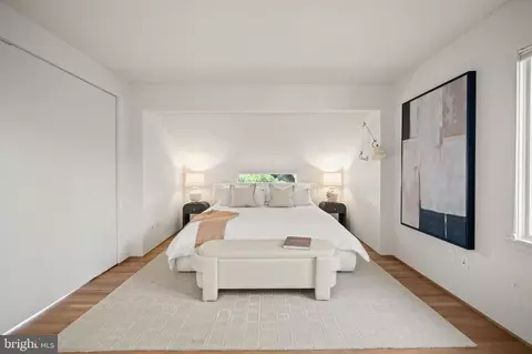 Bedroom - 2319 Bancroft Pl NW, Washington, DC 20008 photo 3 of 7