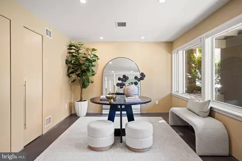 Entry Way - 2319 Bancroft Pl NW, Washington, DC 20008 photo 1 of 3