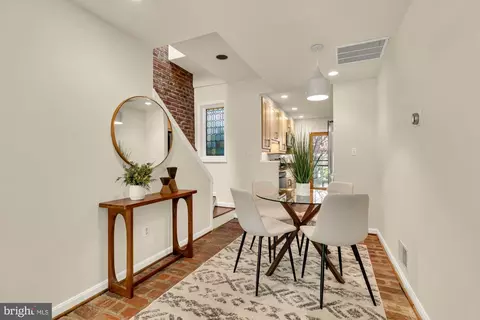 Dining - 403 12th St SE, Washington, DC 20003 photo 1 of 1
