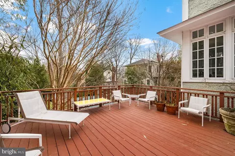 Exterior - 3411 33rd Pl NW, Washington, DC 20008 photo 5 of 10