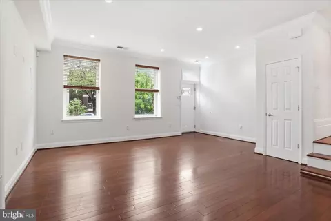 Living - 641 L St NE, Washington, DC 20002 photo 1 of 7