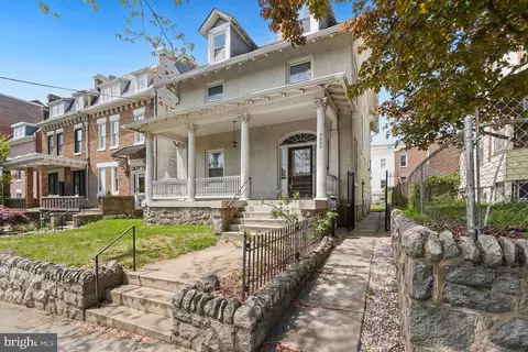 3820 8th St NW, Washington, DC 20011