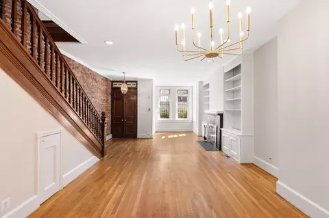 Living - 1112 I St SE, Washington, DC 20003 photo 3 of 7