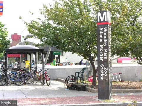 Exterior - 2370 Champlain St NW #35, Washington, DC 20009 photo 2 of 6