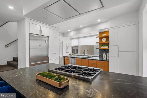 Kitchen - 2370 Champlain St NW #35, Washington, DC 20009 photo 6 of 6