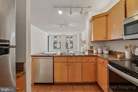 Kitchen - 616 E Street St NW #721, Washington, DC 20004 photo 3 of 4