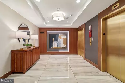 Entry Way - 616 E Street St NW #721, Washington, DC 20004 photo 3 of 4