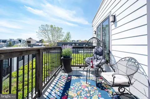 1444 Ogden St NW #302, Washington, DC 20010