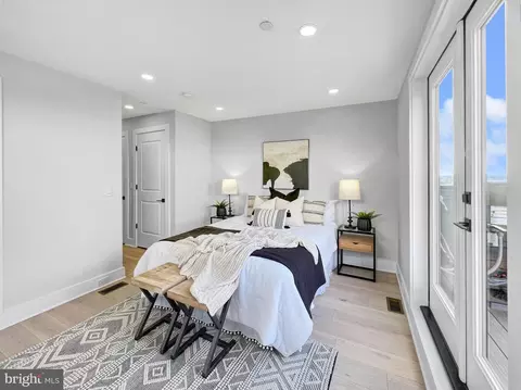 Bedroom - 1026 18th St NE # PH-7, Washington, DC 20002 photo 3 of 6