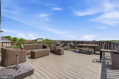 Exterior - 1831 2nd St NE #207, Washington, DC 20002 photo 2 of 7