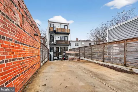 Exterior - 1419 Upshur St NW #2, Washington, DC 20011 photo 7 of 14