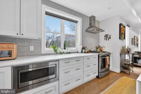 Kitchen - 1419 Upshur St NW #2, Washington, DC 20011 photo 4 of 5