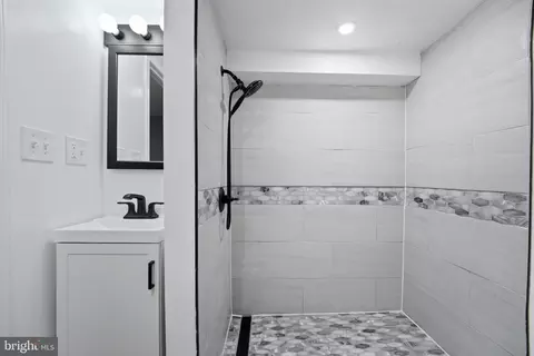 Bath - 914 5th St NE, Washington, DC 20002 photo 1 of 1