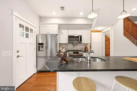 Entry Way - 156 Todd Pl NE, Washington, DC 20002 photo 4 of 5