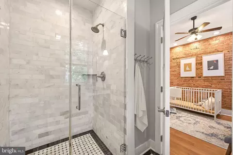 Bath - 156 Todd Pl NE, Washington, DC 20002 photo 3 of 6