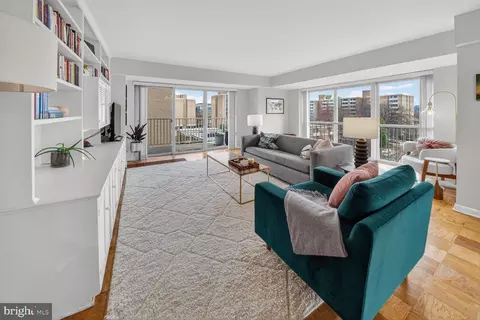 560 N Sw SW #N615, Washington, DC 20024