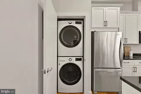 2380 Champlain St NW #203, Washington, DC 20009 photo 18
