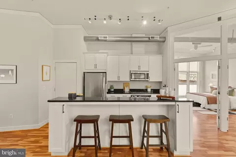 2380 Champlain St NW #203, Washington, DC 20009 photo 11