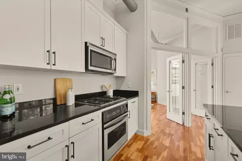 2380 Champlain St NW #203, Washington, DC 20009 photo 14