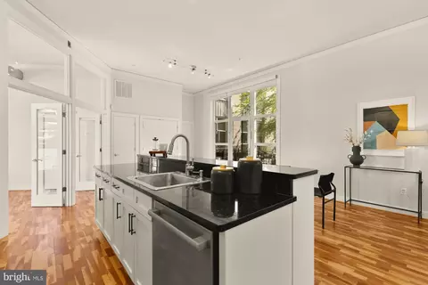 2380 Champlain St NW #203, Washington, DC 20009 photo 13