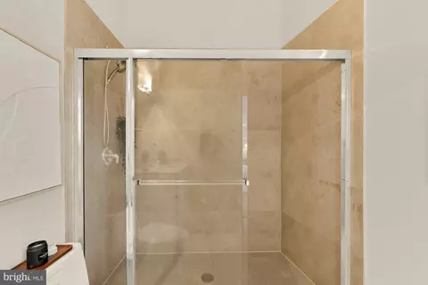 2380 Champlain St NW #203, Washington, DC 20009 photo 28