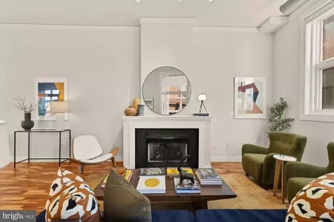 2380 Champlain St NW #203, Washington, DC 20009 photo 32