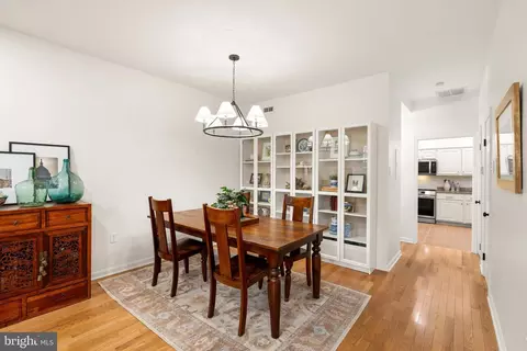 Dining - 22 15th St NE #22, Washington, DC 20002 photo 2 of 2