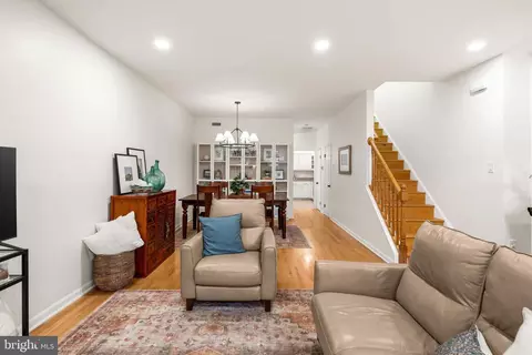 Entry Way - 22 15th St NE #22, Washington, DC 20002 photo 1 of 5