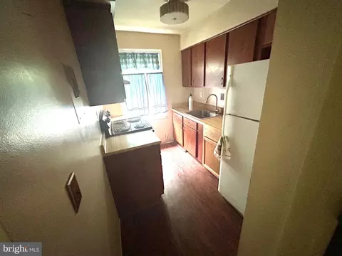 2013 37th St SE, Washington, DC 20020