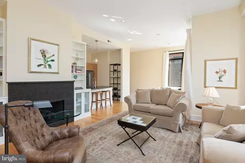 2516 Q St NW #C201, Washington, DC 20007