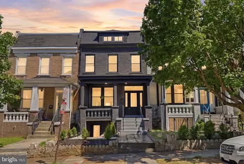 731 Otis Pl NW, Washington, DC 20010