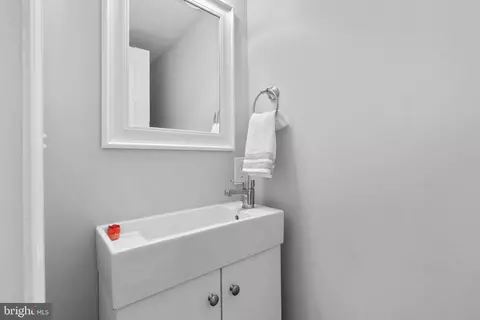 Other - 1604 C St NE, Washington, DC 20002 photo 3 of 8