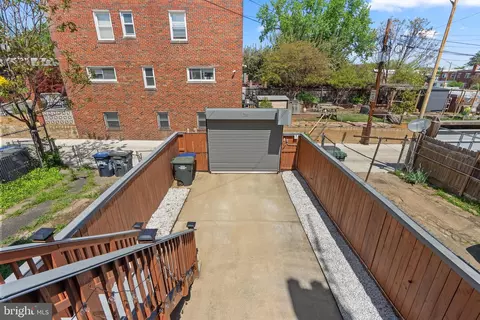 Exterior - 1604 C St NE, Washington, DC 20002 photo 5 of 6