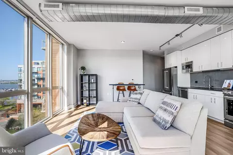 Living - 88 V St SW #605, Washington, DC 20024 photo 2 of 3
