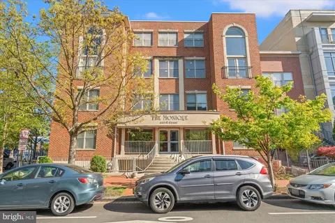 449 R St NW #301, Washington, DC 20001