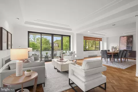 2700 Calvert St NW #416, Washington, DC 20008