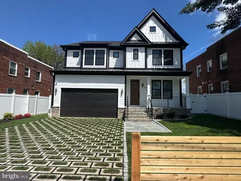 4626 Brooks St NE, Washington, DC 20019