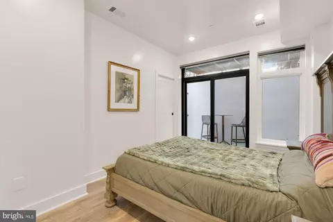 Bedroom - 81 U St NW #A, Washington, DC 20001 photo 5 of 7