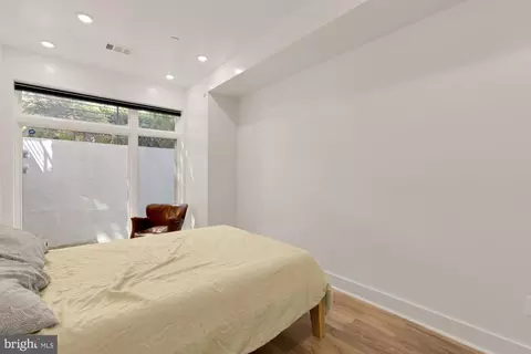Bedroom - 81 U St NW #A, Washington, DC 20001 photo 1 of 7
