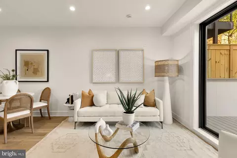 1463 Harvard St NW #4, Washington, DC 20009