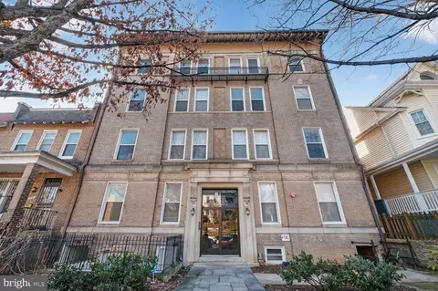 219 T St NE #404, Washington, DC 20002