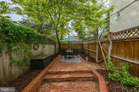 Exterior - 331 10th St SE, Washington, DC 20003 photo 2 of 3