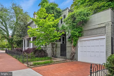 400 7th St SE, Washington, DC 20003