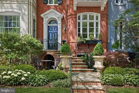 2815 Q St NW, Washington, DC 20007