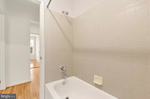 Bath - 31 Florida Ave NE, Washington, DC 20002 photo 4 of 5