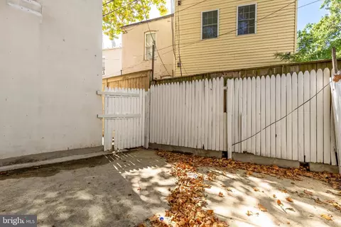 Exterior - 31 Florida Ave NE, Washington, DC 20002 photo 3 of 4