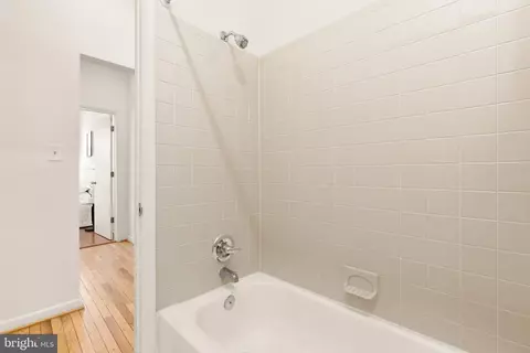 Bath - 31 Florida Ave NE, Washington, DC 20002 photo 2 of 5