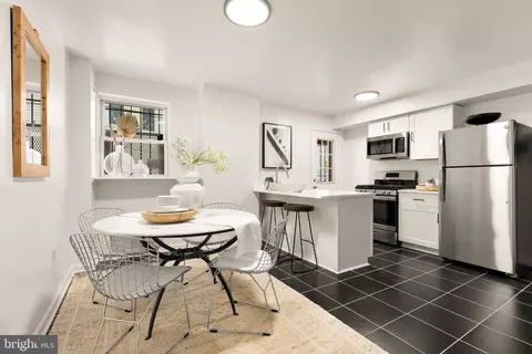 Dining - 31 Florida Ave NE, Washington, DC 20002 photo 1 of 3