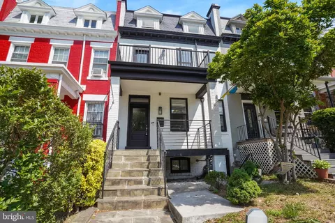 112 V St NE, Washington, DC 20002